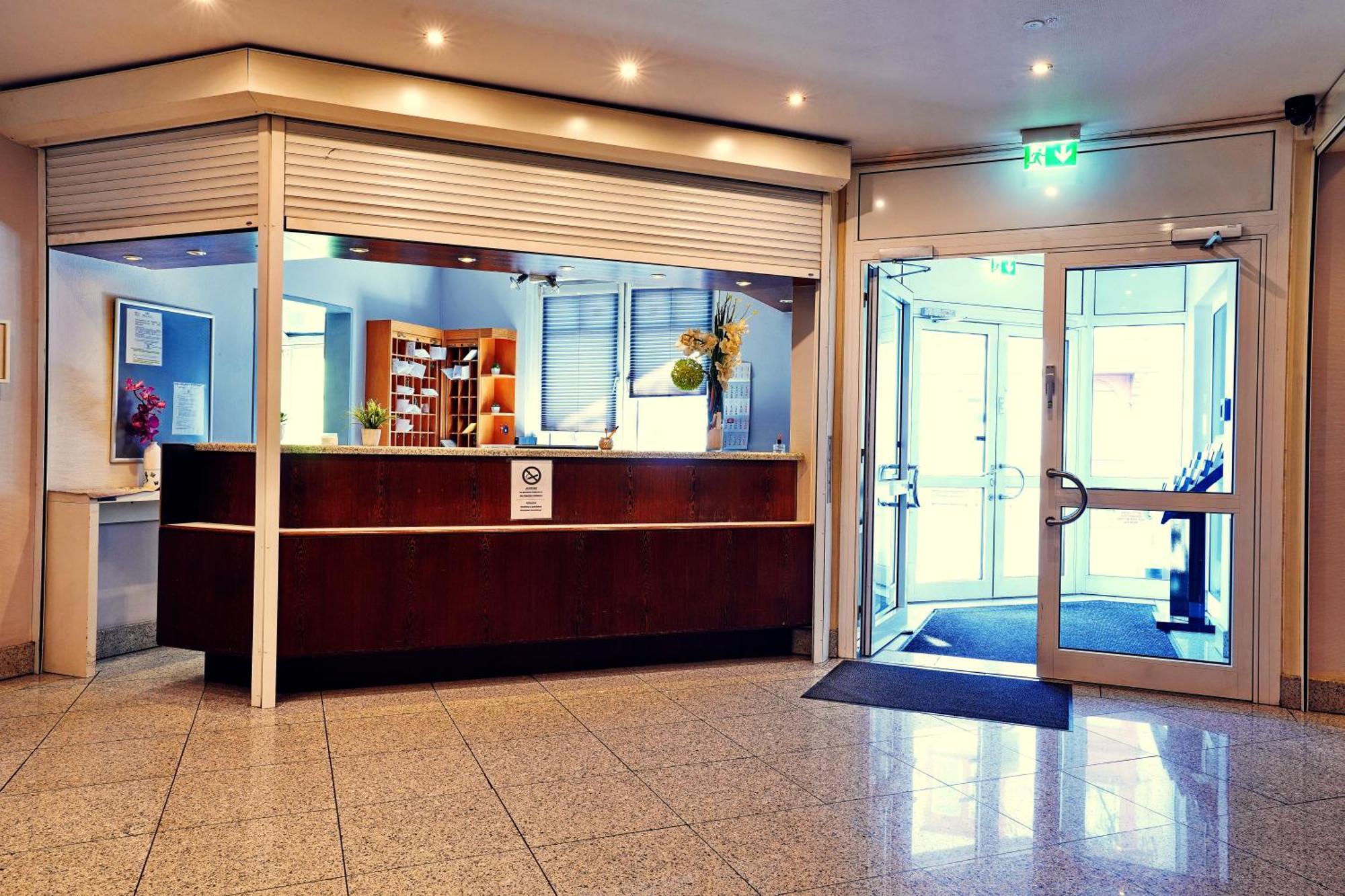 Hotel B99 Offenbach del Meno Exterior foto